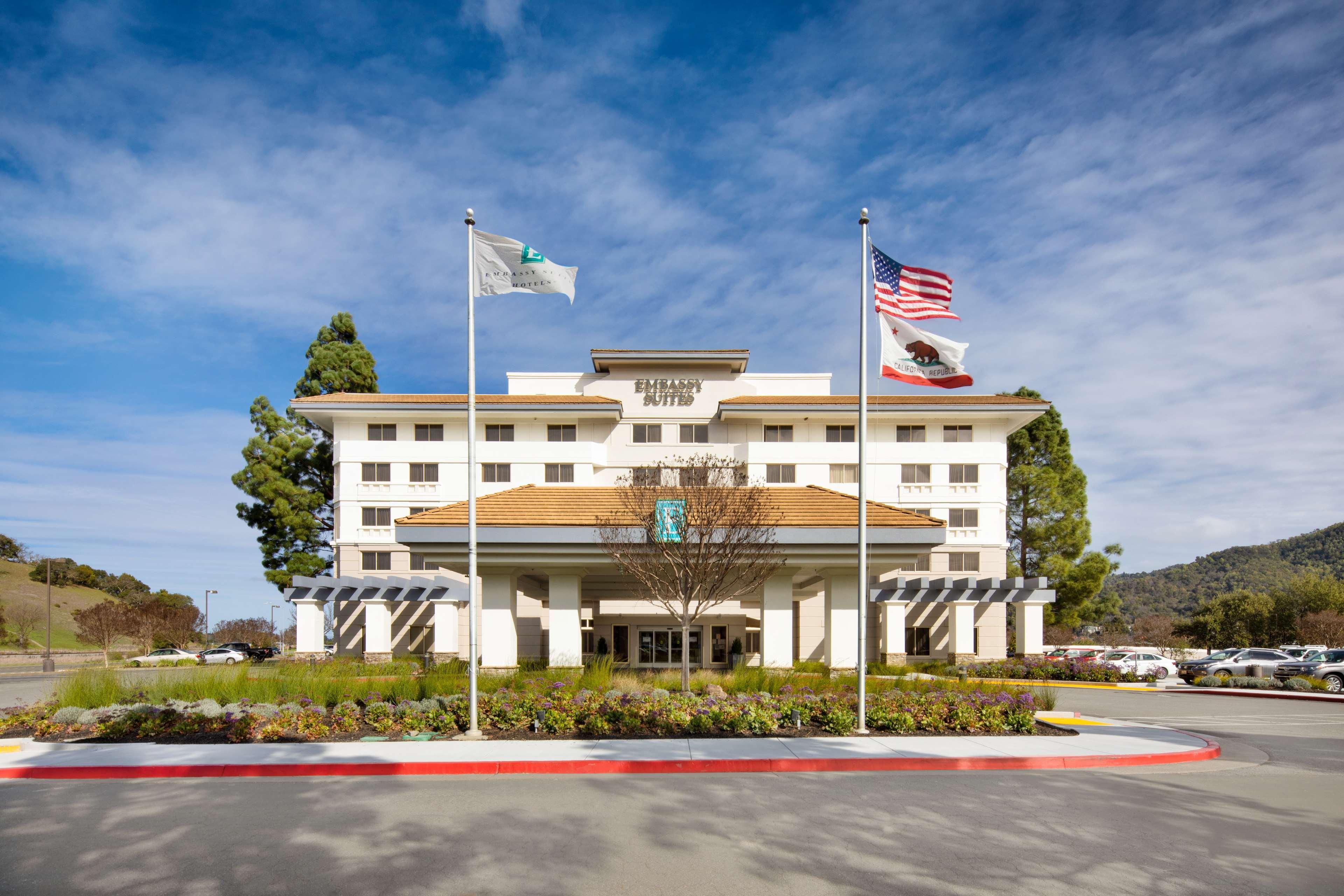 Embassy Suites By Hilton San Rafael Marin County Exterior foto